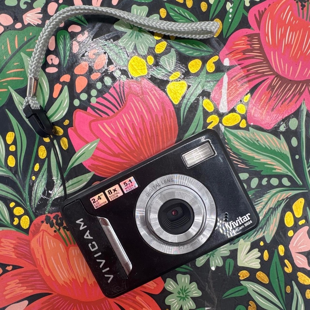 Vivitar ViviCam 5024 Digital Camera – Compact Point-and-Shoot Camera